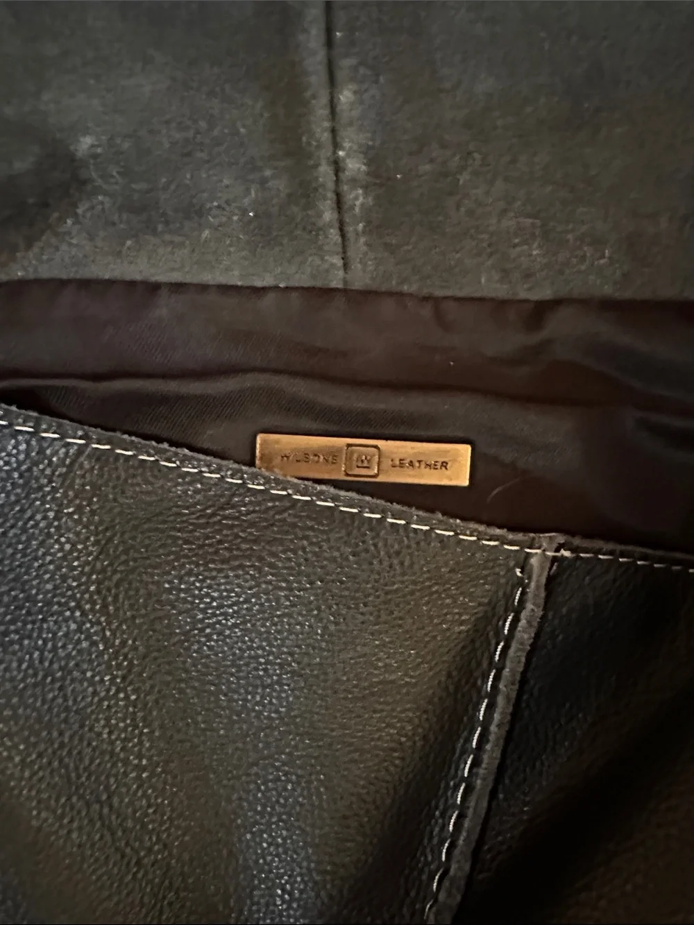 Wilsons Leather Black Leather Messenger Crossbody Bag NEVER USED